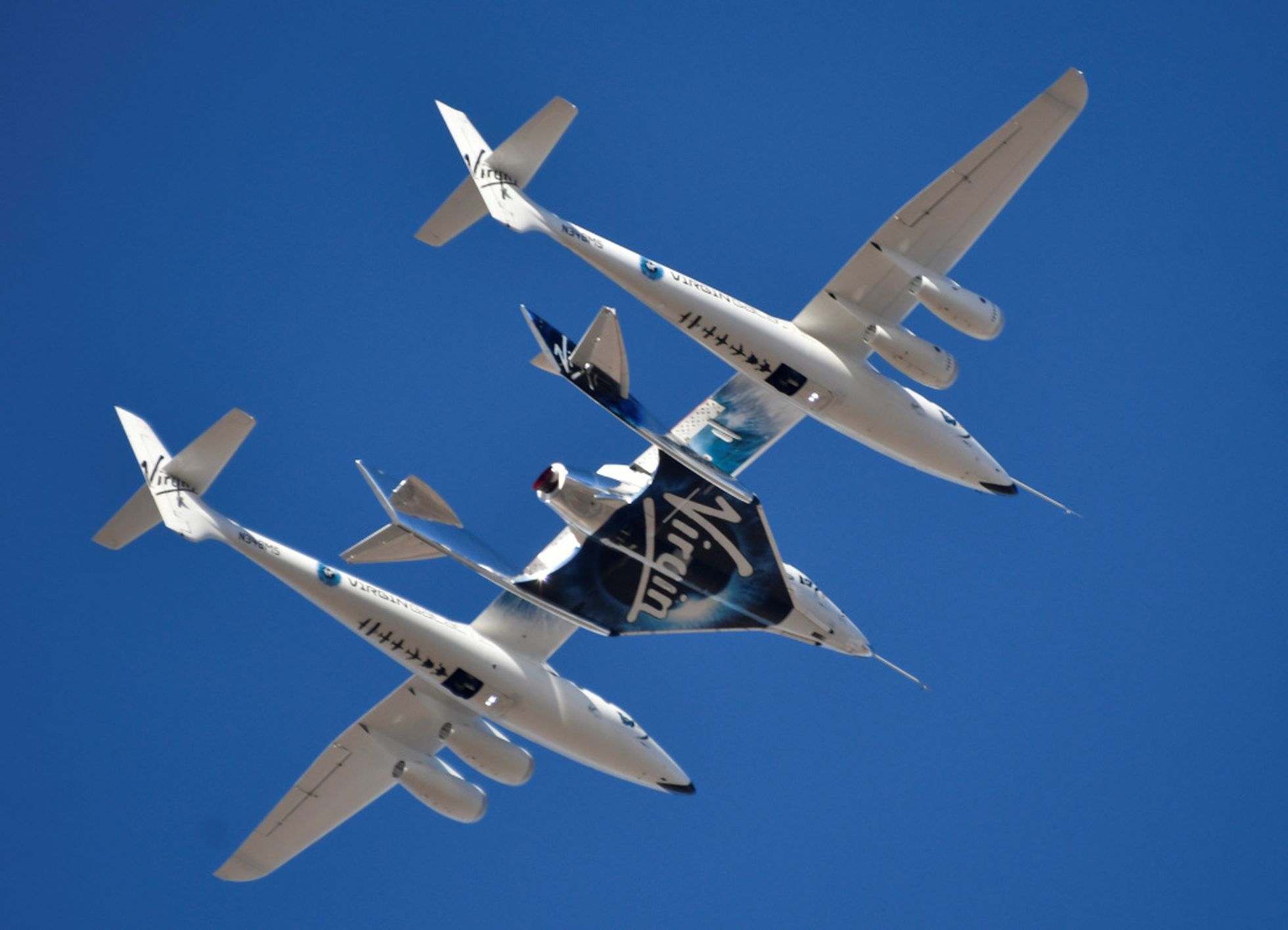 Новая модель суборбитального космического корабля для туристов SpaceShipTwo