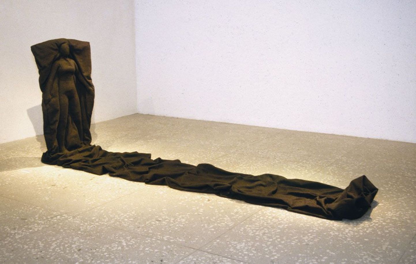 Anu Põder, Pikk kott, 1994