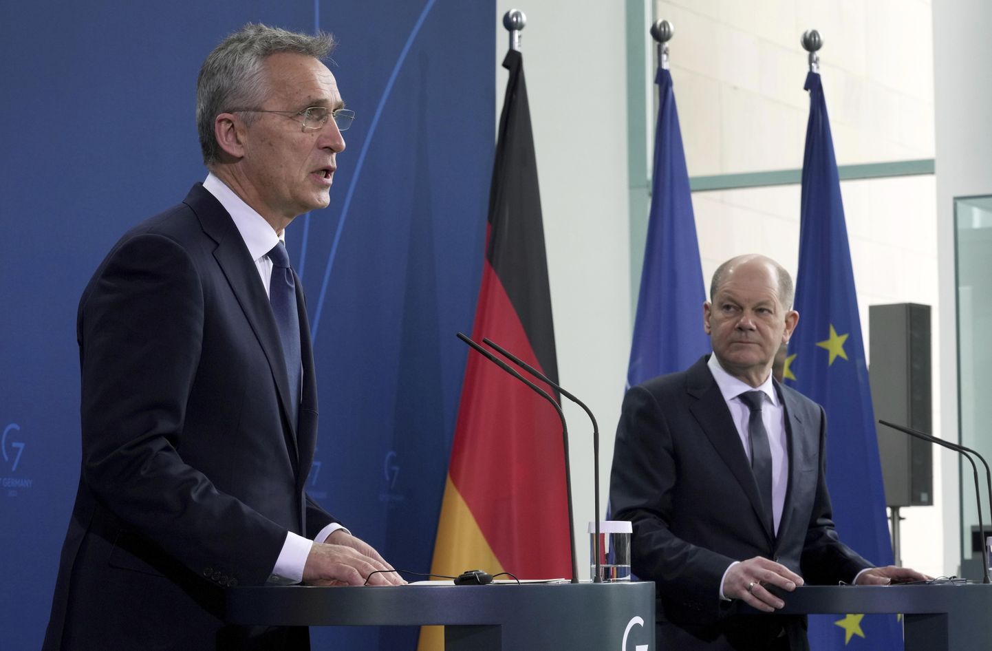 NATO peasekretär Jens Stoltenberg ja Saksa liidukantsler Olaf Scholz.