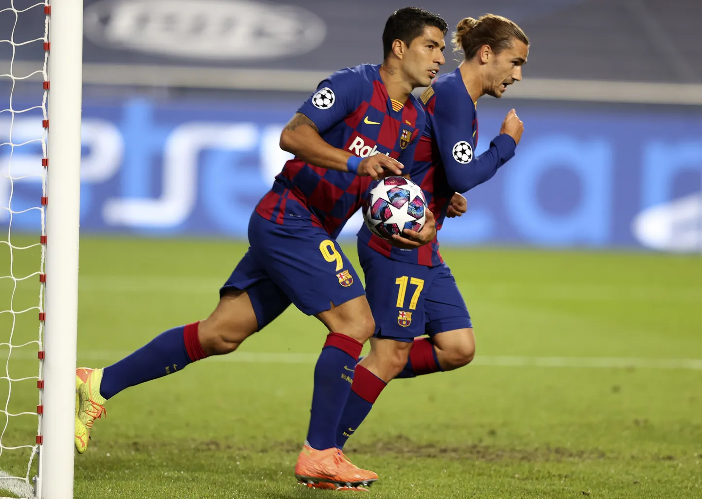 Nii Luis Suarez (palliga) kui ka Antoine Griezmann võivad Barcelonast lahkuda.