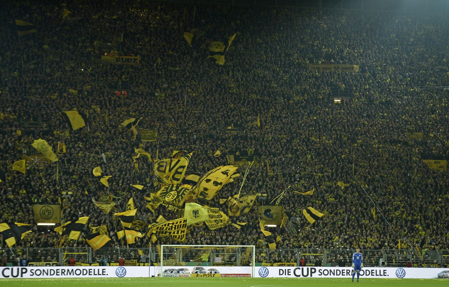 Dortmundi Borussia kollane sein.