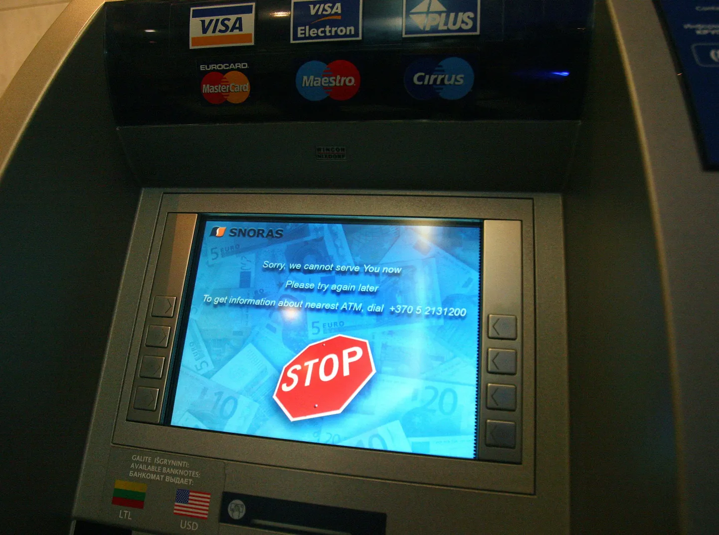 Snoras panga sularahaautomaat panga pakontoris Vilniuses.