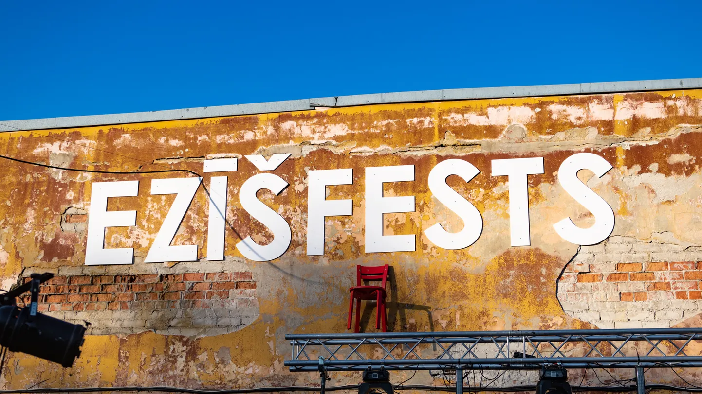 Ezīšfests