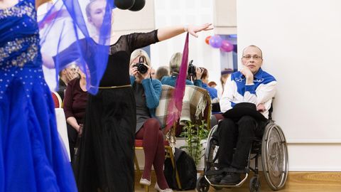 Galerii: ratastooli line-tantsijad tähistasid tantsutrupi juubelit
