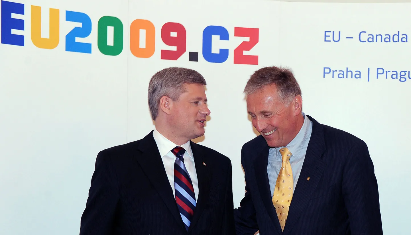 Stephen Harper ja Mirek Topolanek.