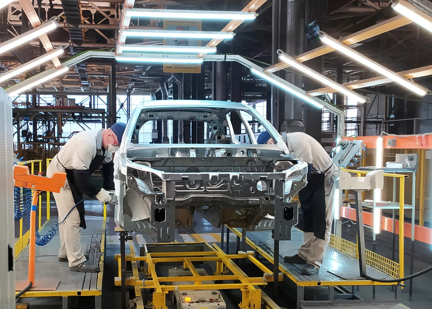 Lada autotehas Iževski linnas Venemaal.