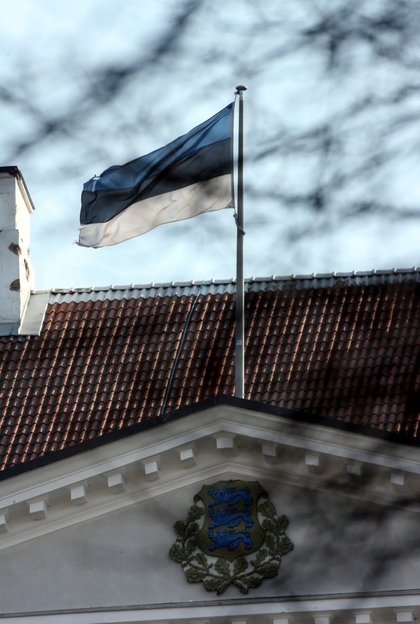 Эстонский флаг над резиденцией правительства на Вышгороде.