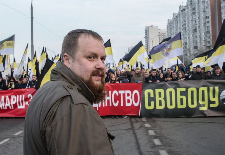 Один из лидеров русских националистов Дмитрий Демушкин на шествии неонацистов, известном как «русский марш», Москва, 2014 год.