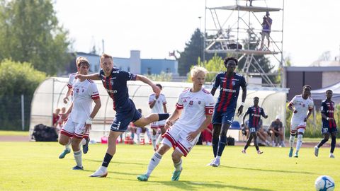 Linnameeskond peab üle pika aja kodumängu