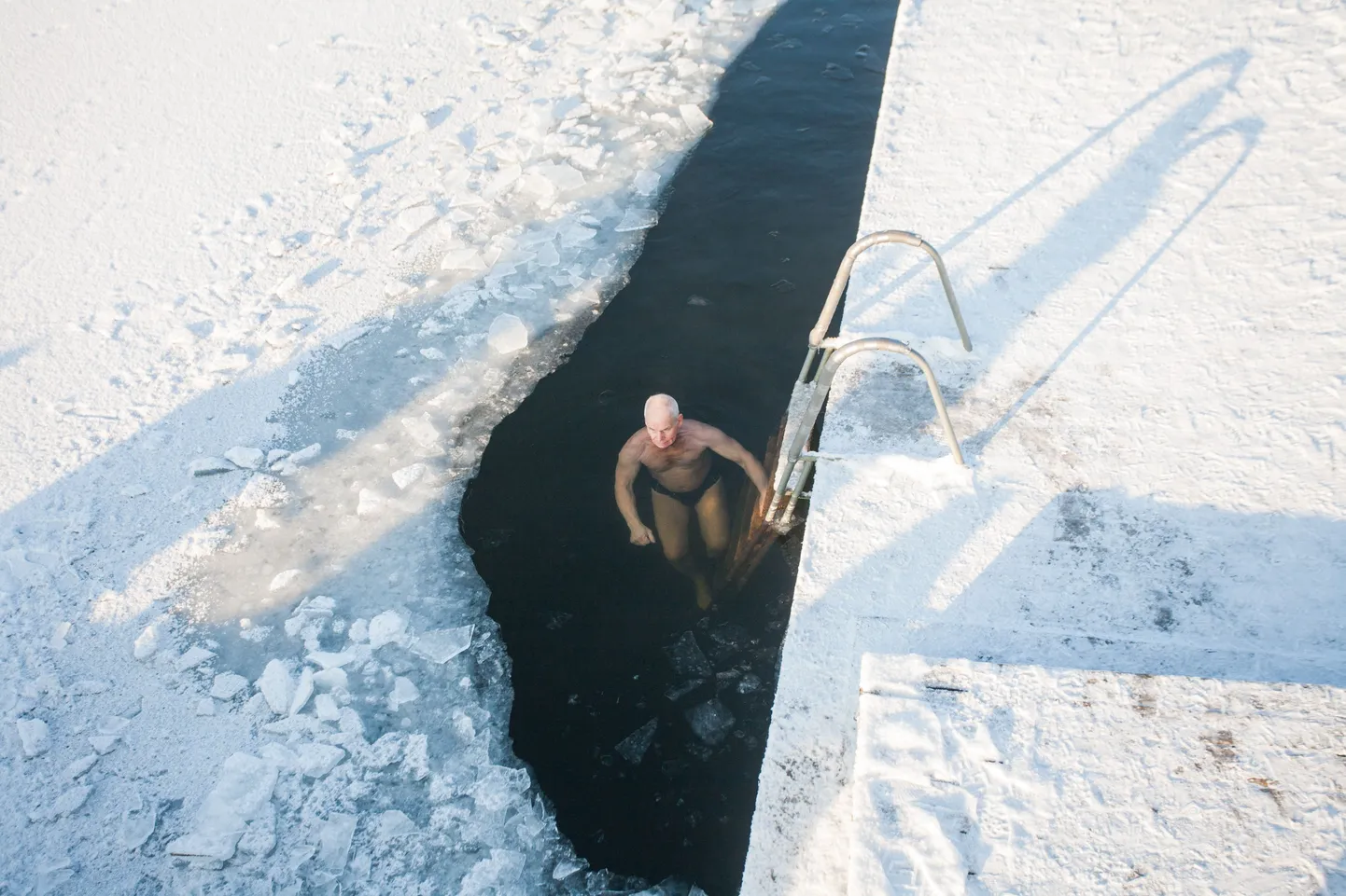 talisuplejad
talisuplus
jääauk
Türi
DMITRI KOTJUH, JÄRVA TEATAJA/SCANPIX