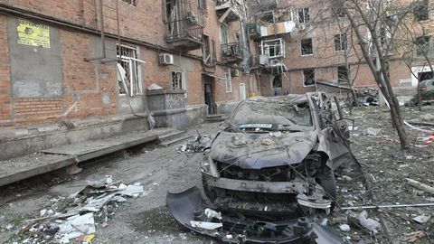 Dronu triecienā Odesā ievainoti vairāki cilvēki