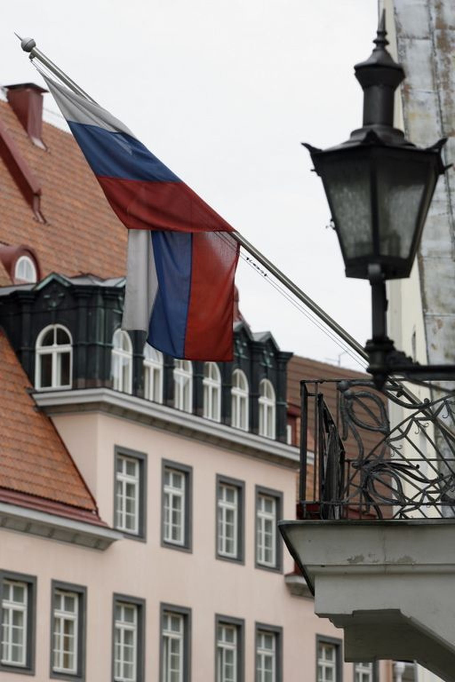 Vene Föderatsiooni saatkond Tallinna vanalinnas.