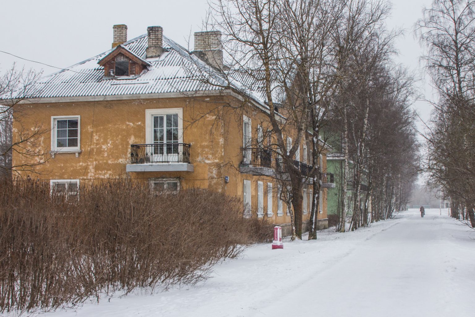 Deklaratsioonis on eeltäidetud kinnisvaratehingud, kuid lisada tuleb seotusmaksumus ning kinnisvara võõrandamisega seotud kulud.