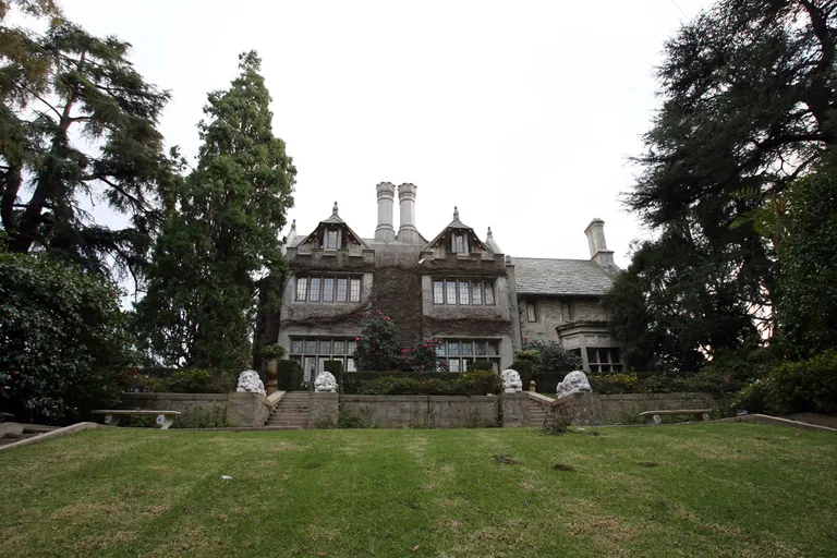 Hugh Hefneri Playboy villa