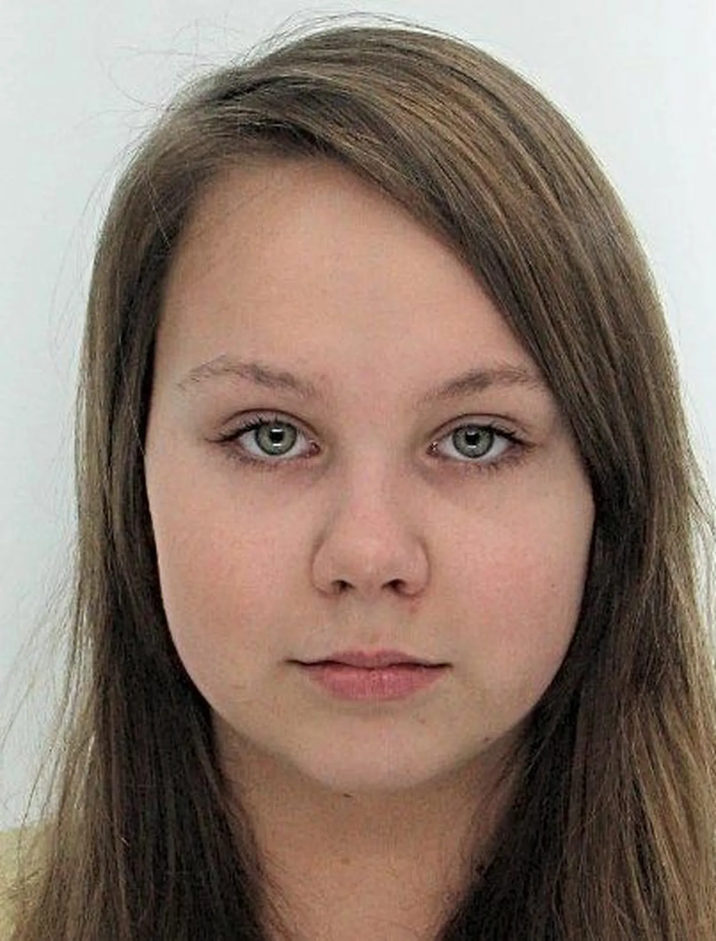 Полиция разыскивает 17-летнюю Ангелину.
