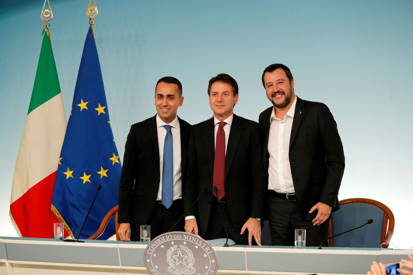 Eelarvetüli peaosalised (vasakult): Viie Tähe Liikumise juhist tööminister Luigi Di Maio, Itaalia peaminister Giuseppe Conte ja Liiga liidrist siseminister Matteo Salvini.