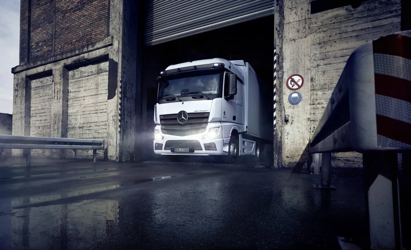 Mercedes-Benz smagās automašīnas