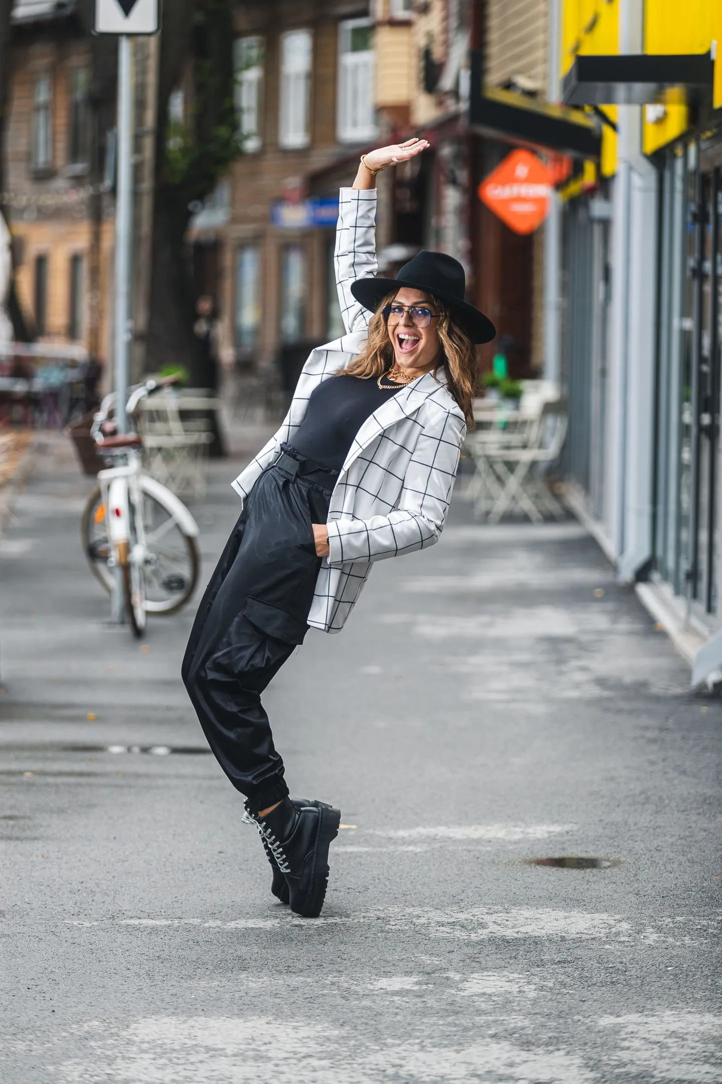 HANNA MARTINSON: "Mulle meeldib suurlinnaelu, aga olen täiega maalaps!"