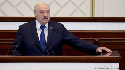 Александр Лукашенко утверждает, что инцидент с вынужденной посадкой самолета находился в рамках закона