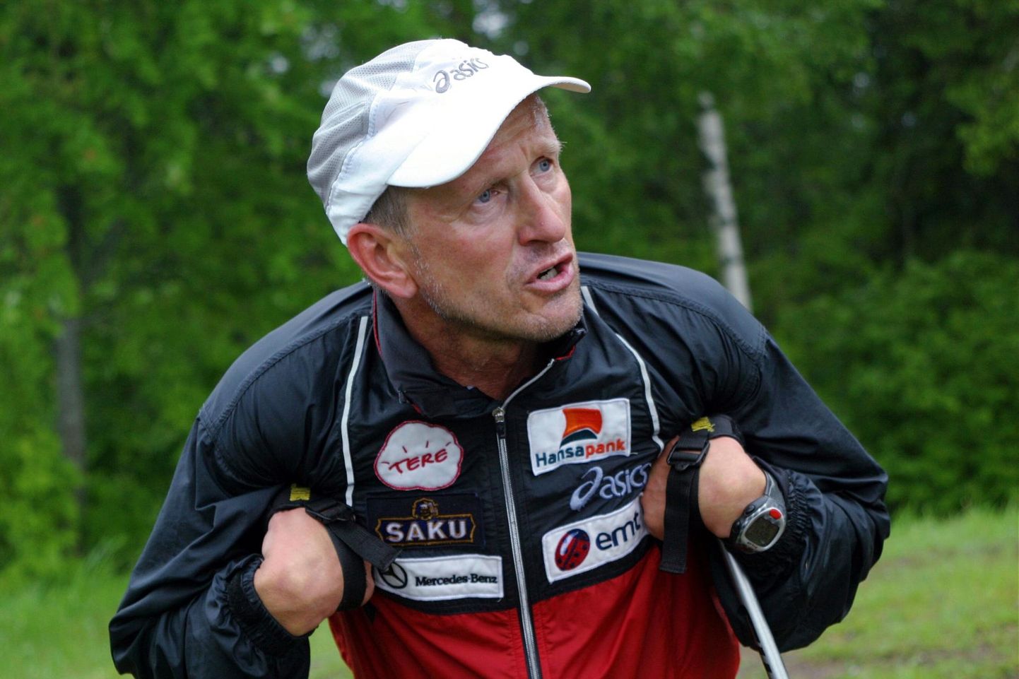 Eesti suusakoondise peatreener Mati Alaver treeninglaagris Otepääl 2004. aasta juunis.