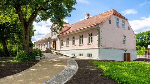 GALERII & VIDEO ⟩ Laimjala mõisa uus sisu