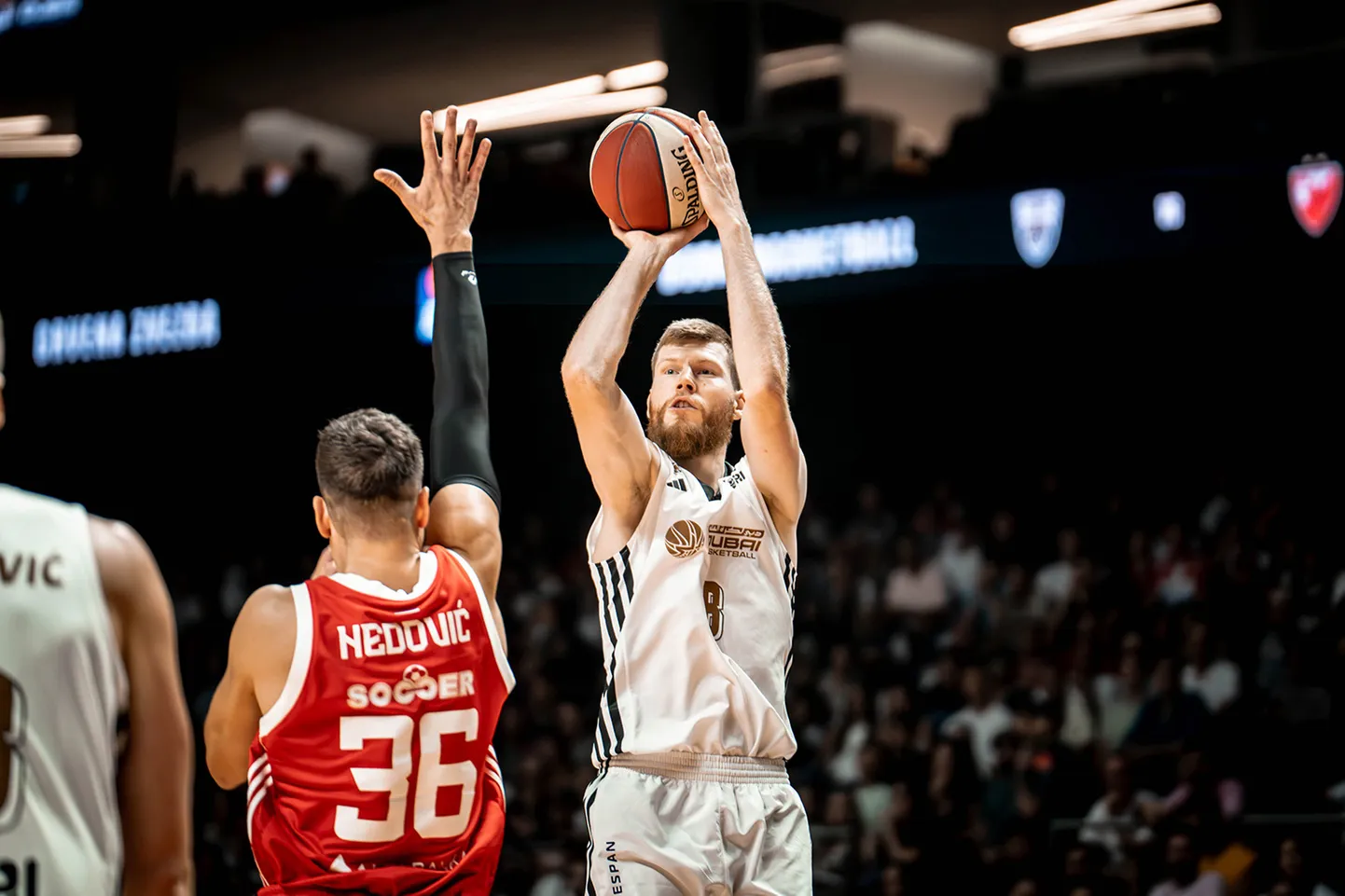 Latvijas basketbolists Dāvis Bertāns ("Dubai" komandas sastāvā)