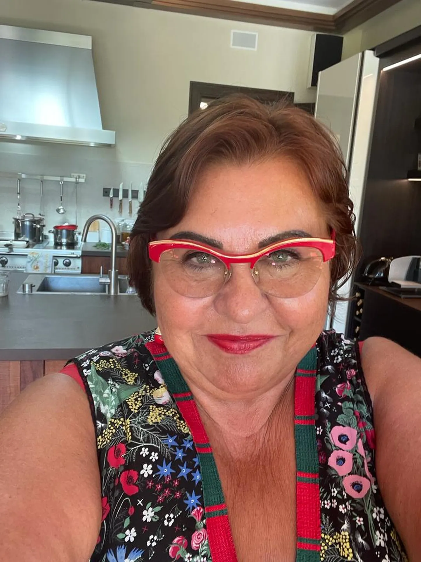 Dina Zuzāne