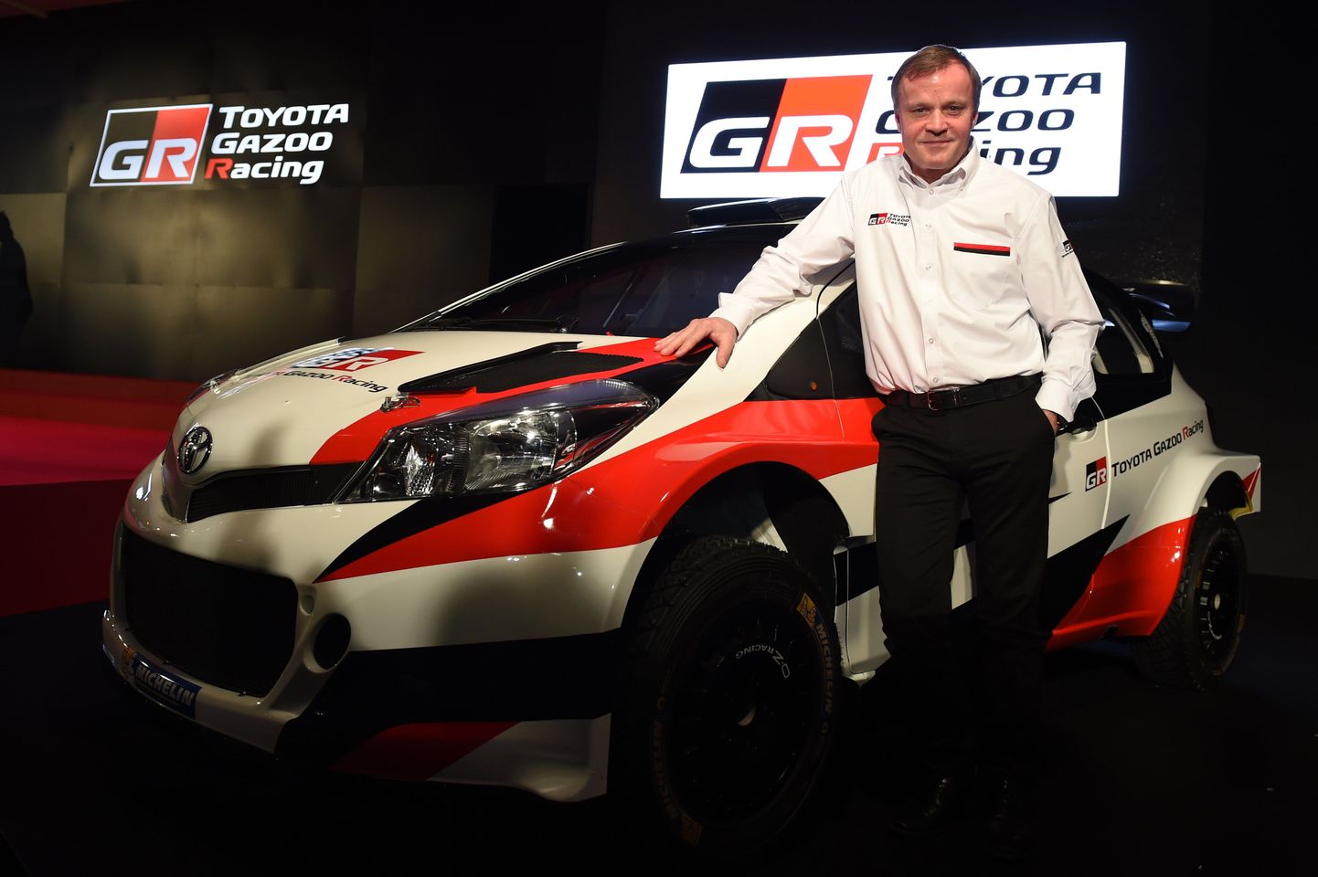 Tommi Mäkinen sai uut Toyotat põhjalikult testida.