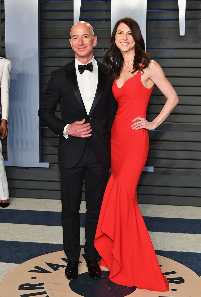 Jeff Bezos ja ta naine MacKenzie Bezos 4. märtsil 2018 Vanity Fairi Oscari filmiauhindade järelpeol.