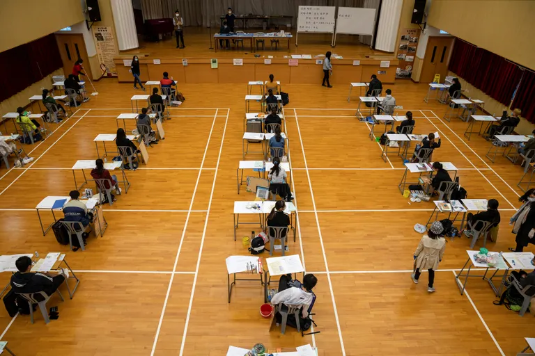 Õpilased Hongkongis.