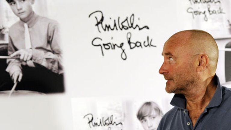Ar soulmūzikas klasikas albumu "Going Back" uz mūzikas skatuves atgriezies dziedātājs Fils Kolinss (Phil Collins)