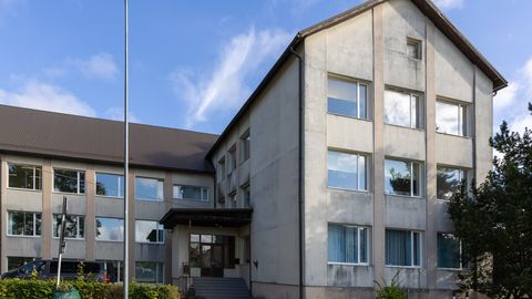 NÄDALA KUULUTUS ⟩ Suur vana maja otsib väikses linnas uut elu
