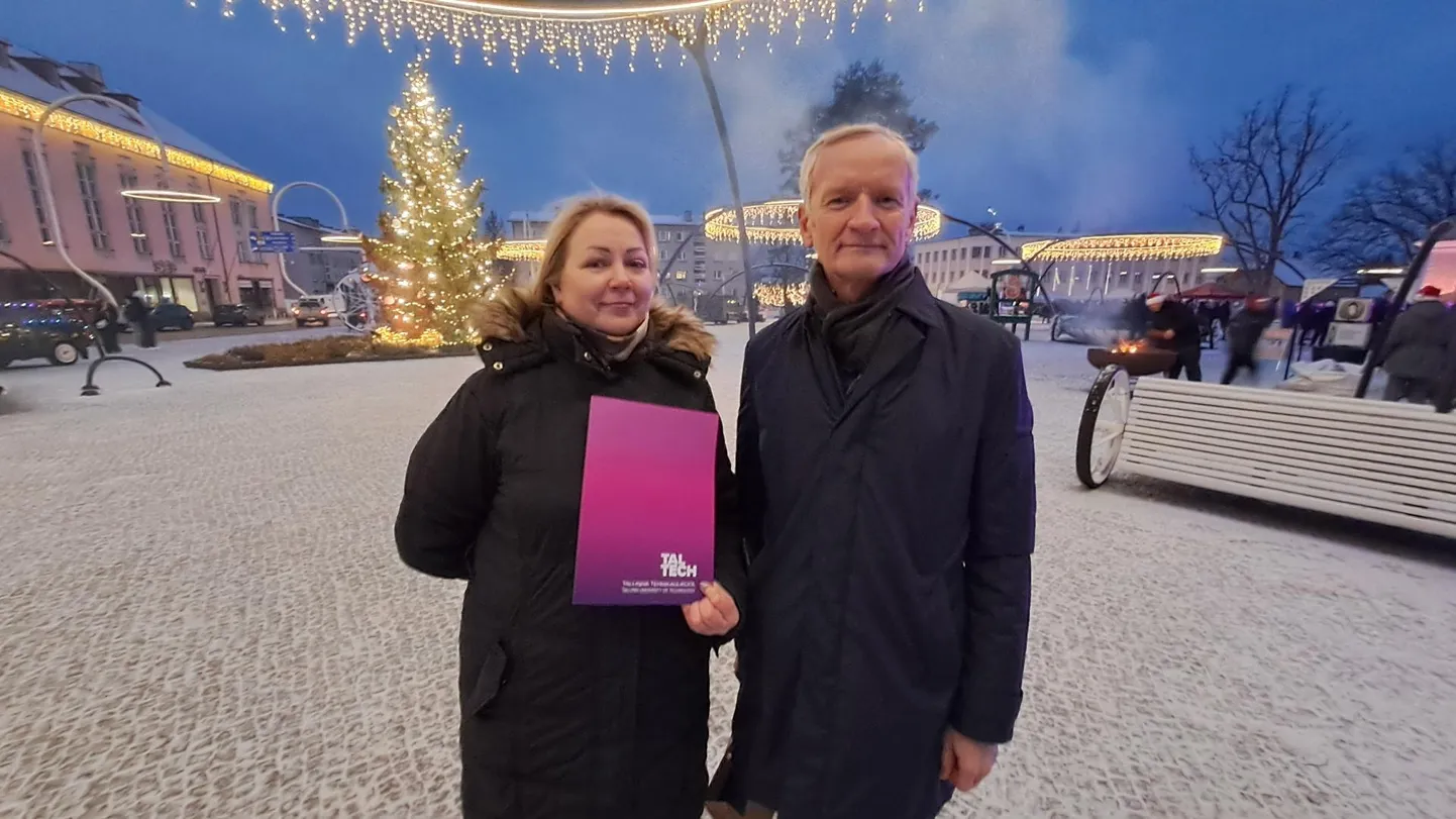 Võru gümnaasiumi matemaatikaõpetaja Piret Hordo sai laupäeval kätte auhinna e-rehkenduse parima tulemuse eest. Tehnikaülikooli rektor Tiit Land tõdes, et matemaatika popimaks muutmiseks on vaja veel palju vaeva näha.