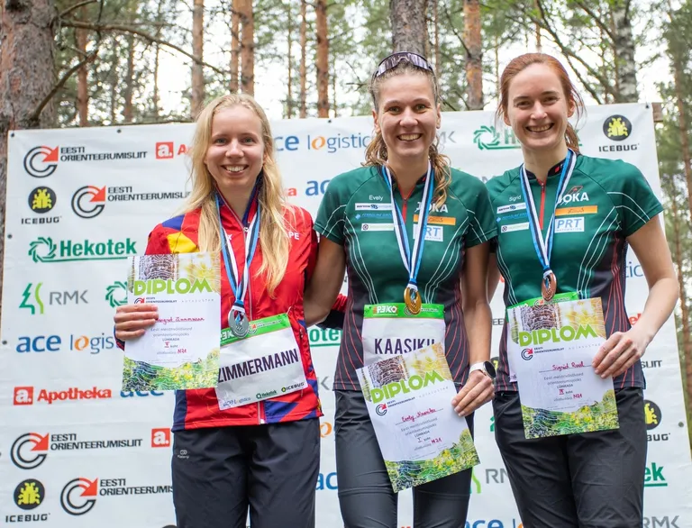 Naiste esikolmik:1. Evely Kaasiku, 2. Margret Zimmermann, 3. Sigrid Ruul.