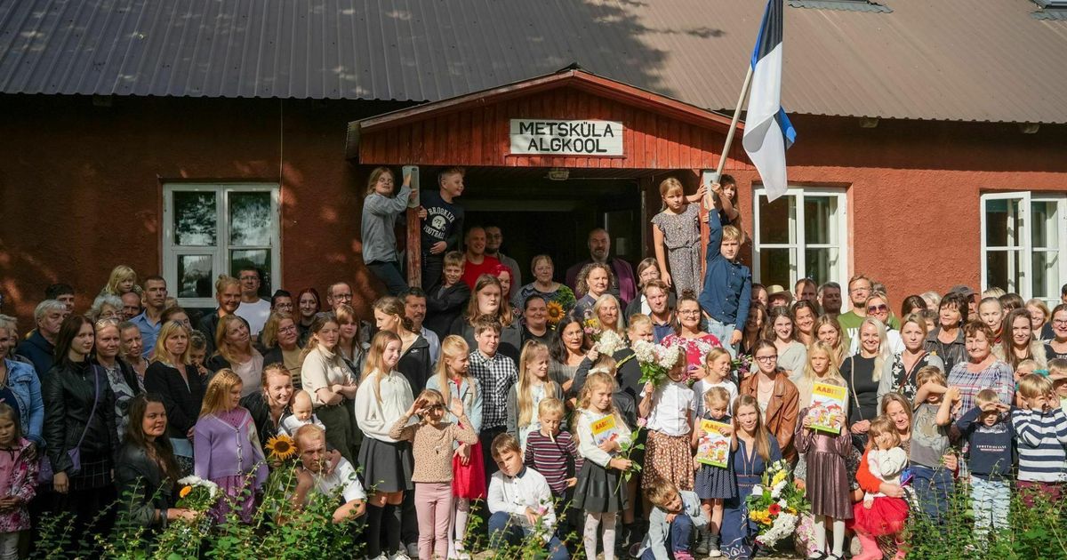 Instanța a respins recursul părinților Școlii Metzkola