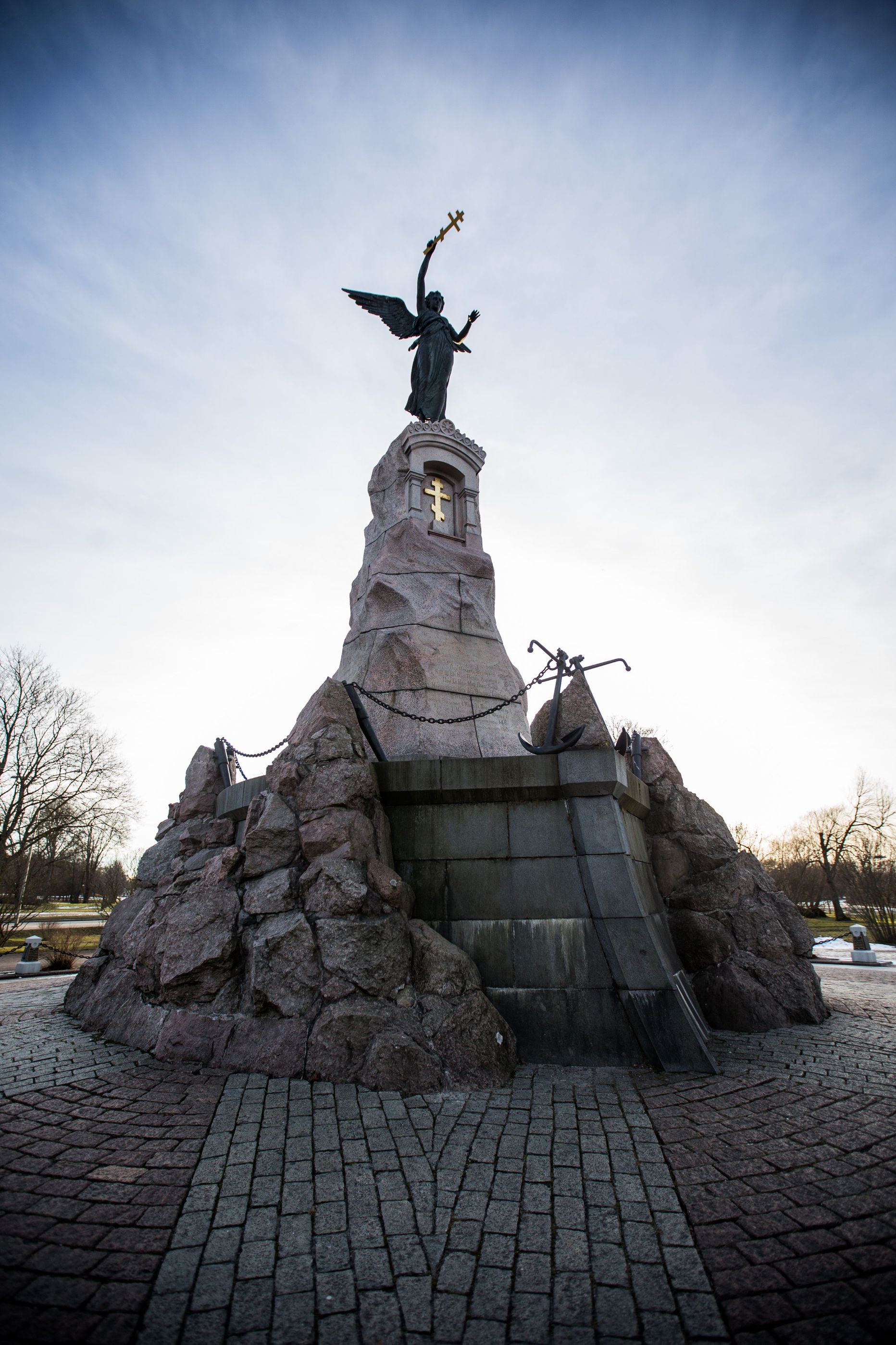 Памятник «Русалка» в Таллинне.