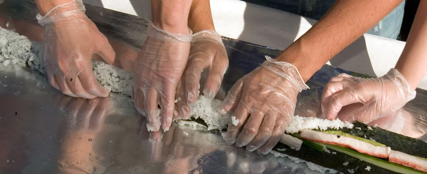 Sushi valmistamine