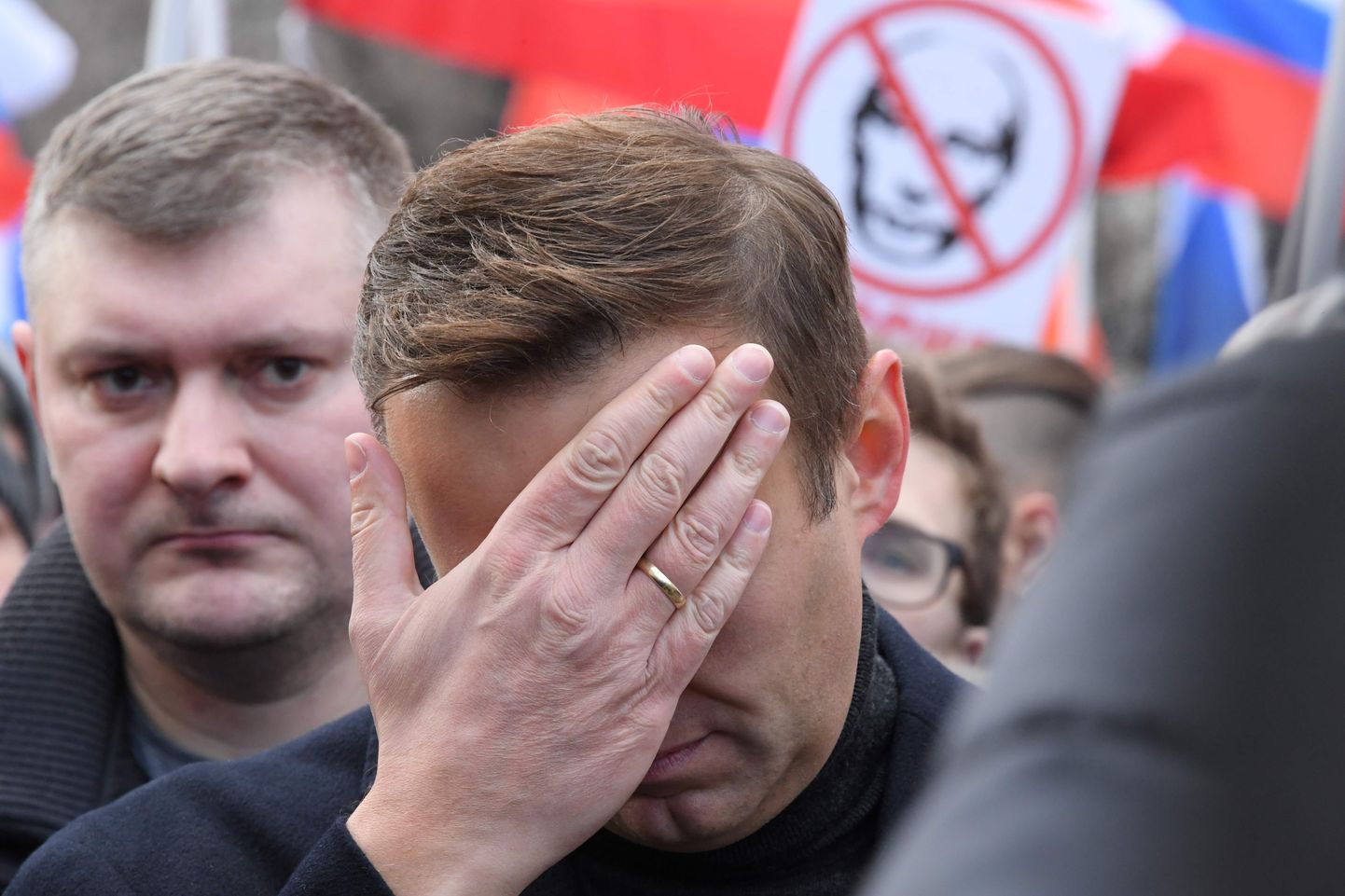 Vene opositsioonijuht Aleksei Navalnõi esiplaanil.
