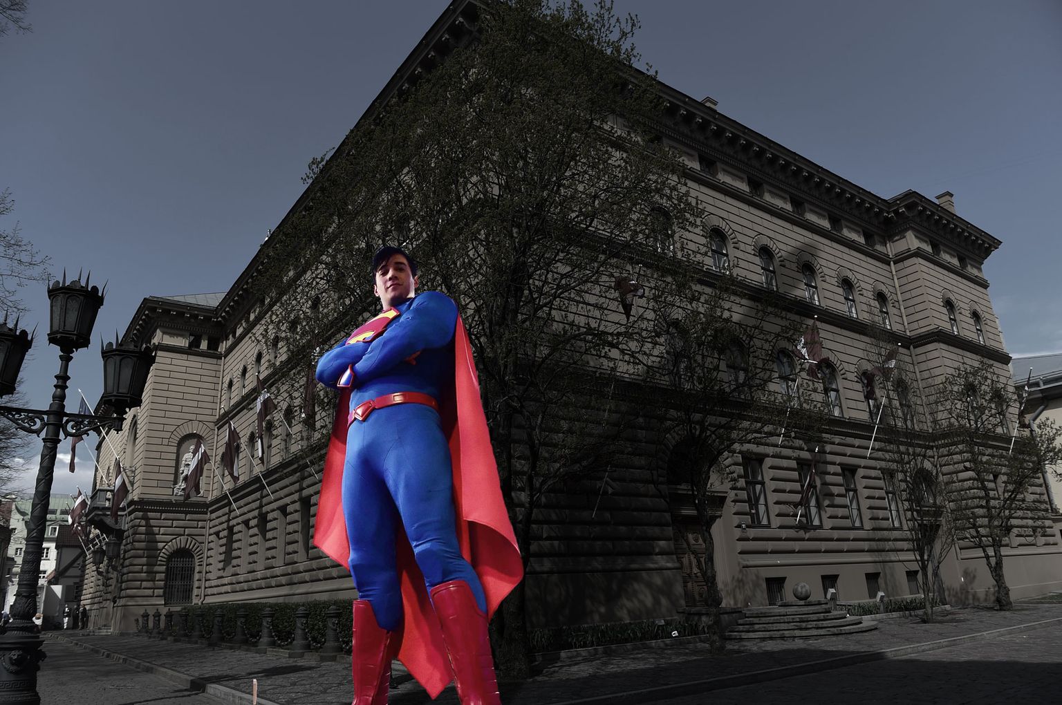 Superman, Saeima