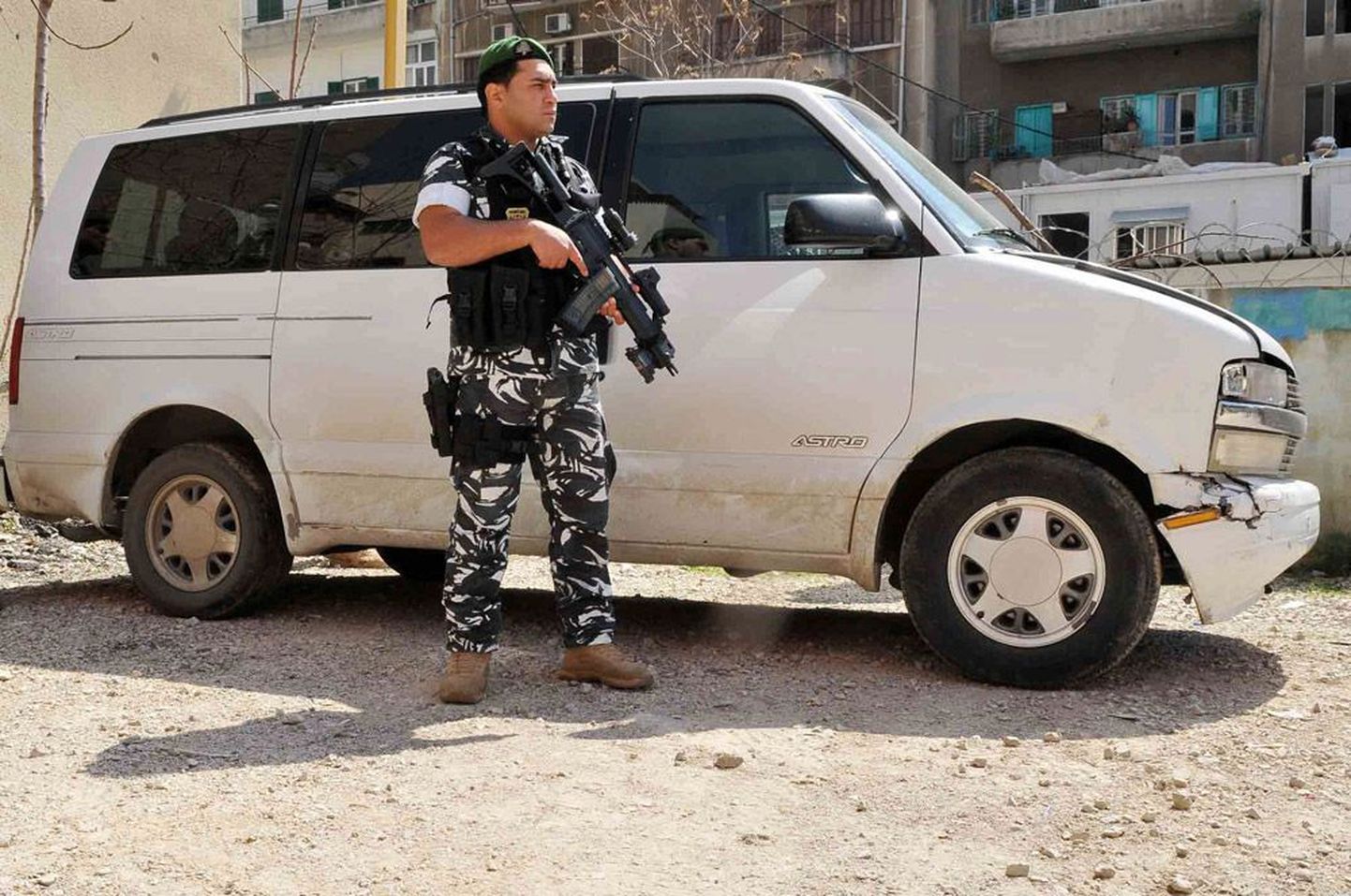 Liibanoni julgeolekujõudude (ISF) eile avaldatud foto kaubikust, mida pantvangistajad seitsme eesti ratturi röövimisel väidetavalt kasutasid.