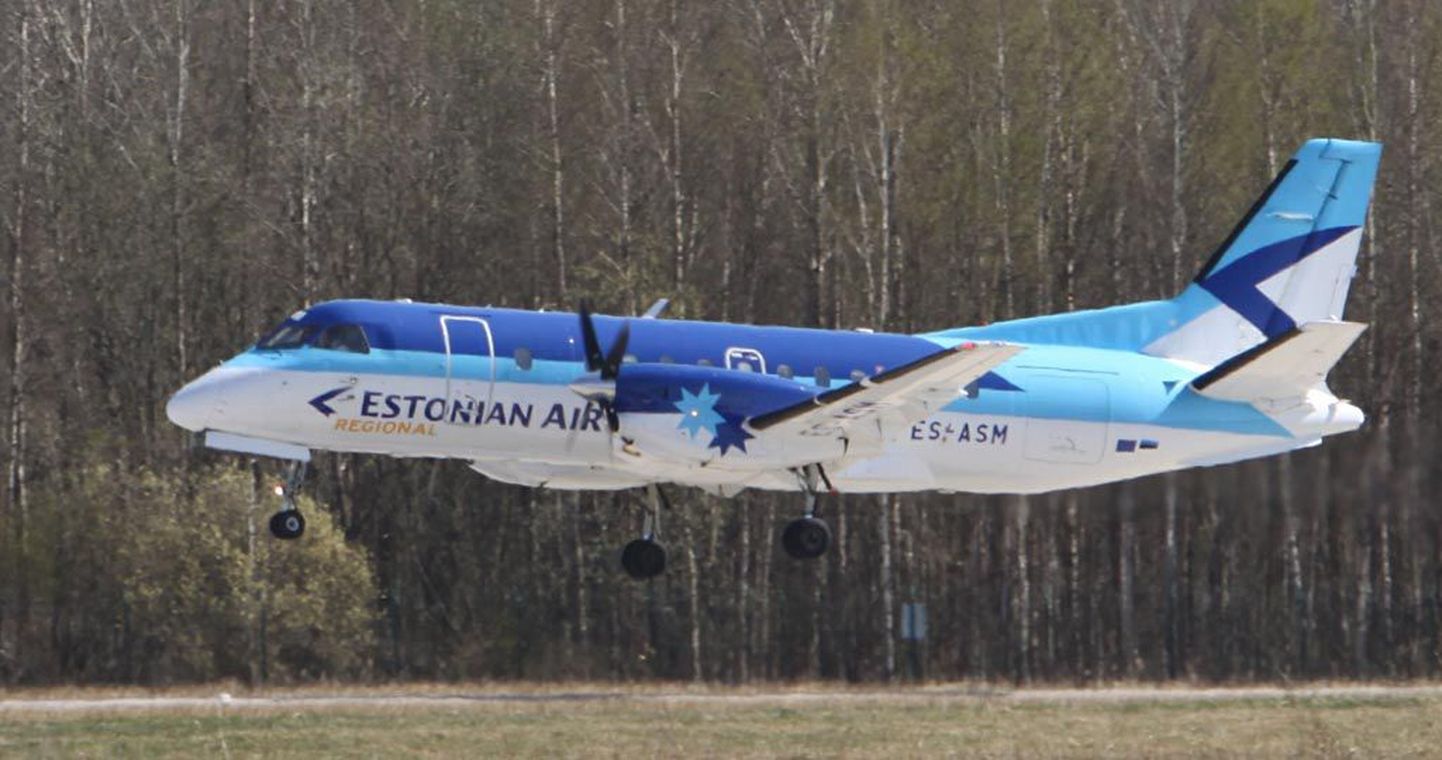 23. augustil tõssis Pärnu lennuväljalt õhku selle hooaja viimane Pärnu-Stockholmi liinil lendav Saab 340.