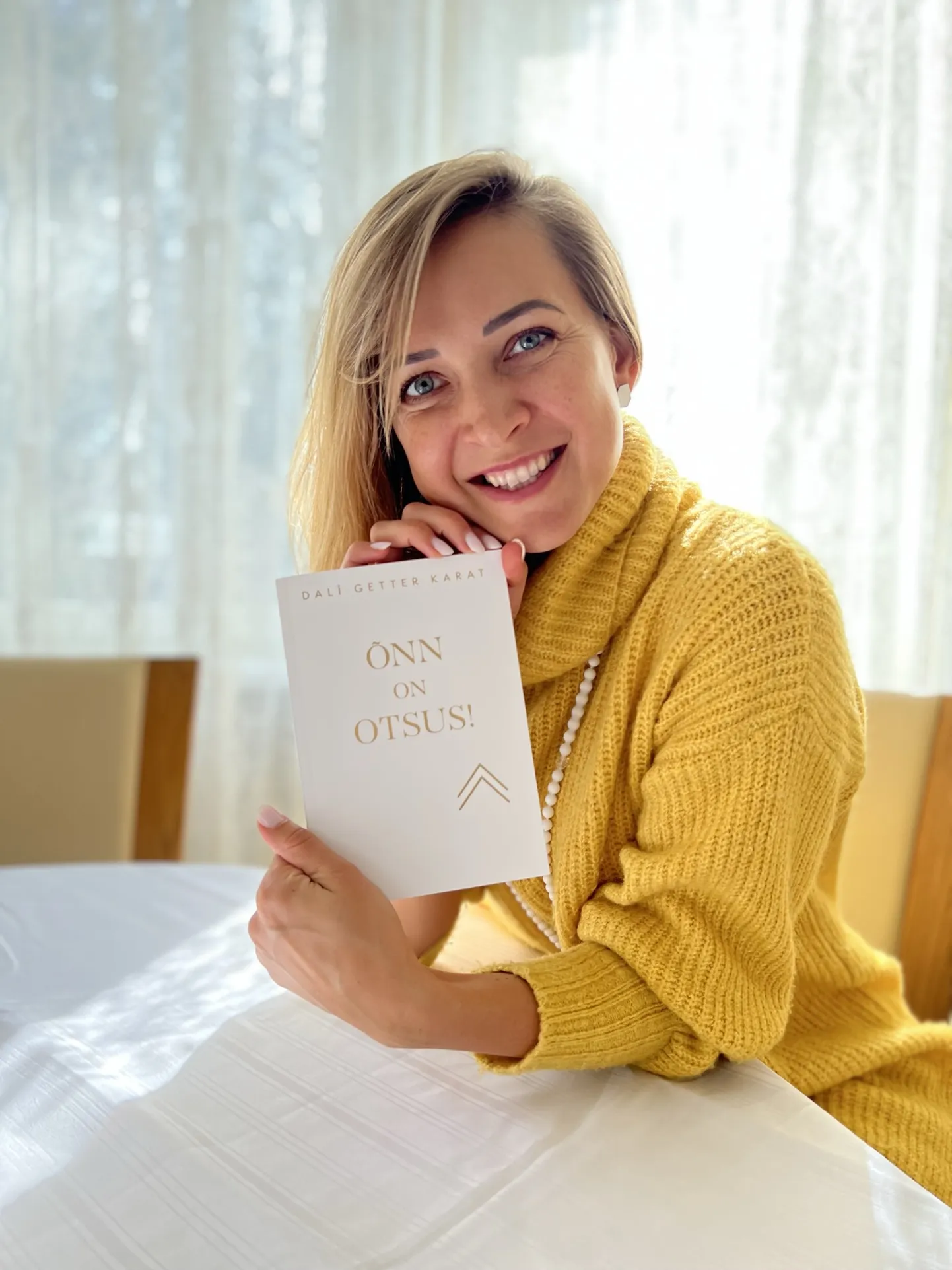 Dalí Karat raamatuga «Õnn on otsus!».