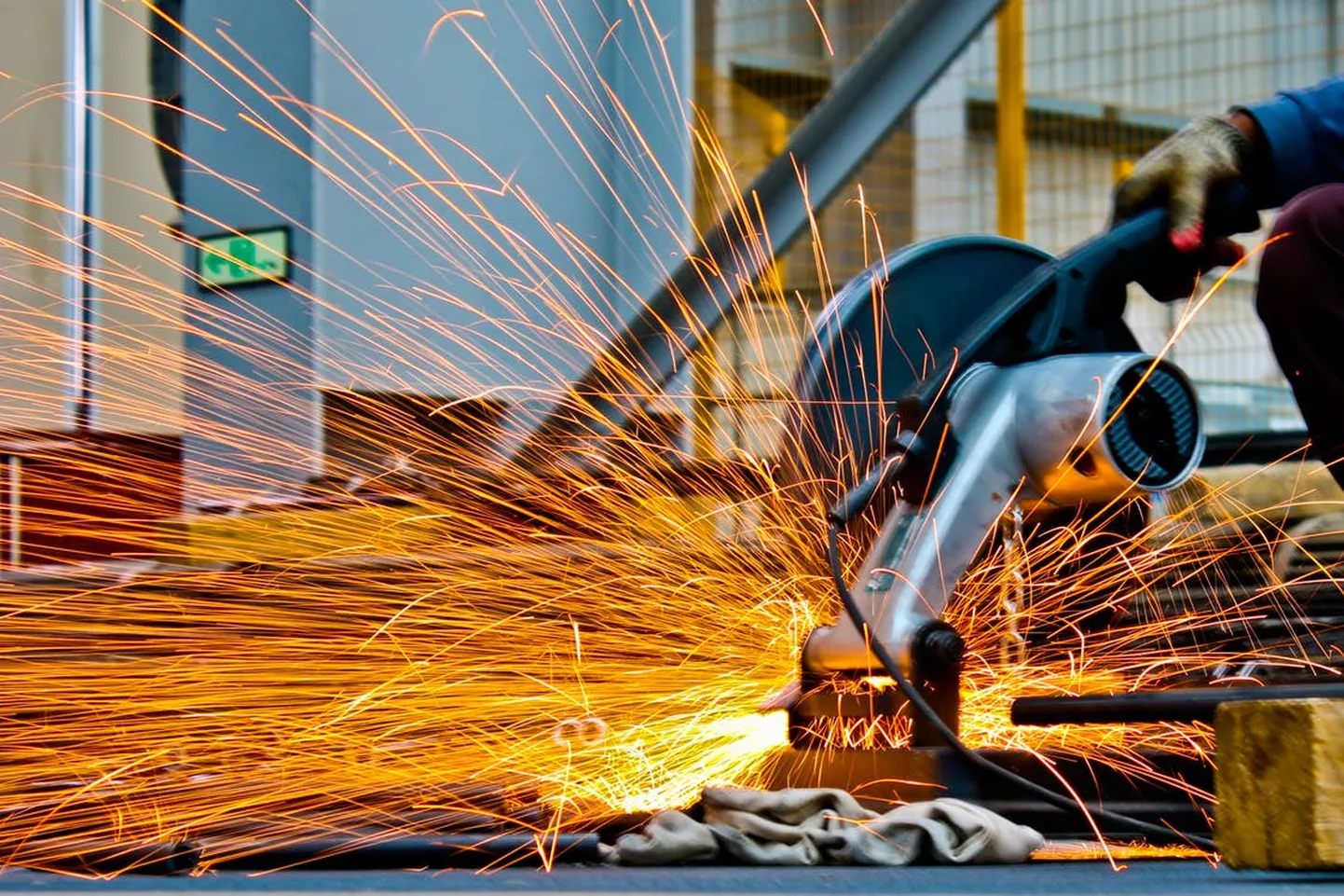 Õnnetusterohkeim tegevusala Eestis on jätkuvalt metallitööstus.