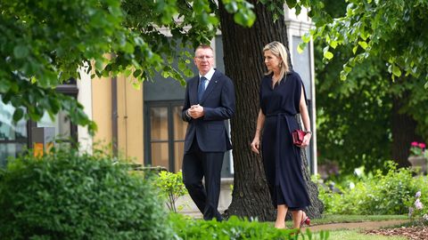 FOTO ⟩ Latvijas prezidents tiekas ar Nīderlandes karalieni