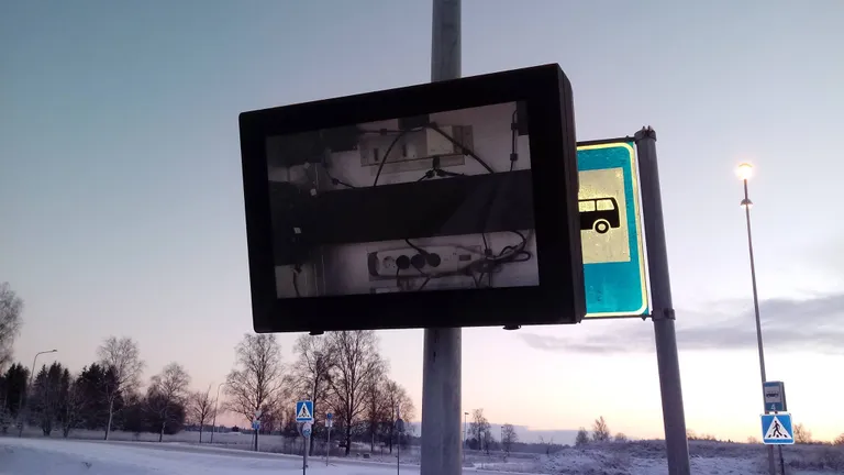 Mäo reisiterminai elektroonilised infotablood