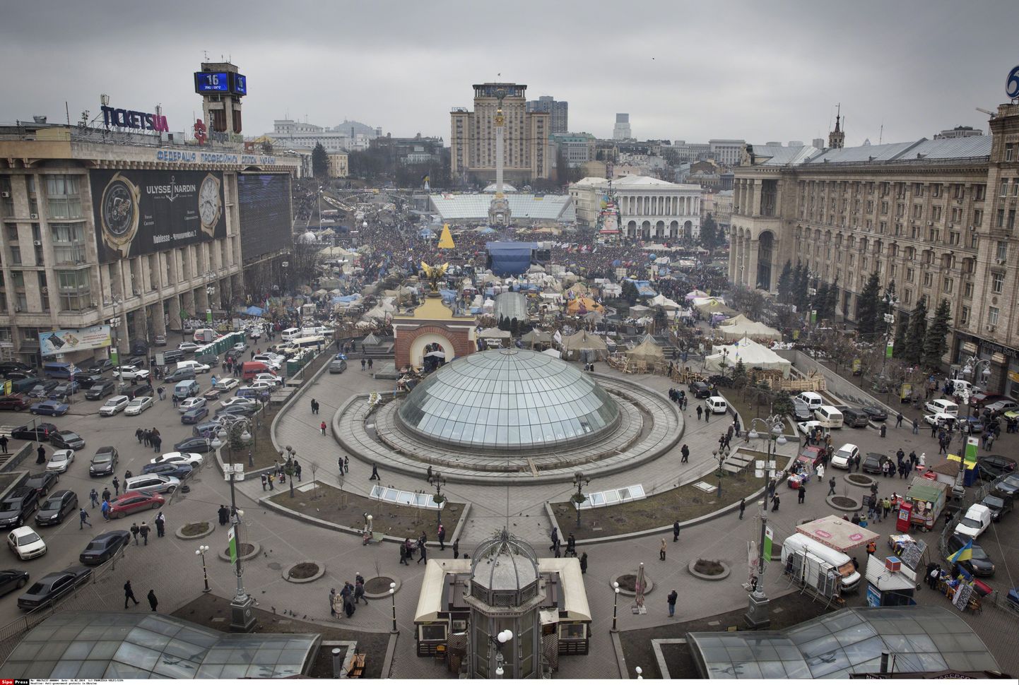 Kiievi kesklinnas asuv Iseseisvuse väljak, mida kutsutakse ka Maidan. Euromaidan tähendab aga eurointegratsiooni pooldajate meeleavaldusi.
