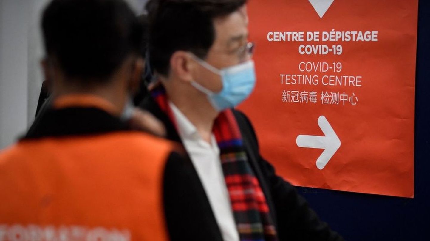 Во французских аэропортах уже начали действовать центры тестирования прилетающих из Китая
