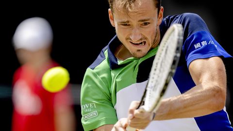 Даниил Медведев стал первой ракеткой мира, Джокович потерял сразу две позиции
