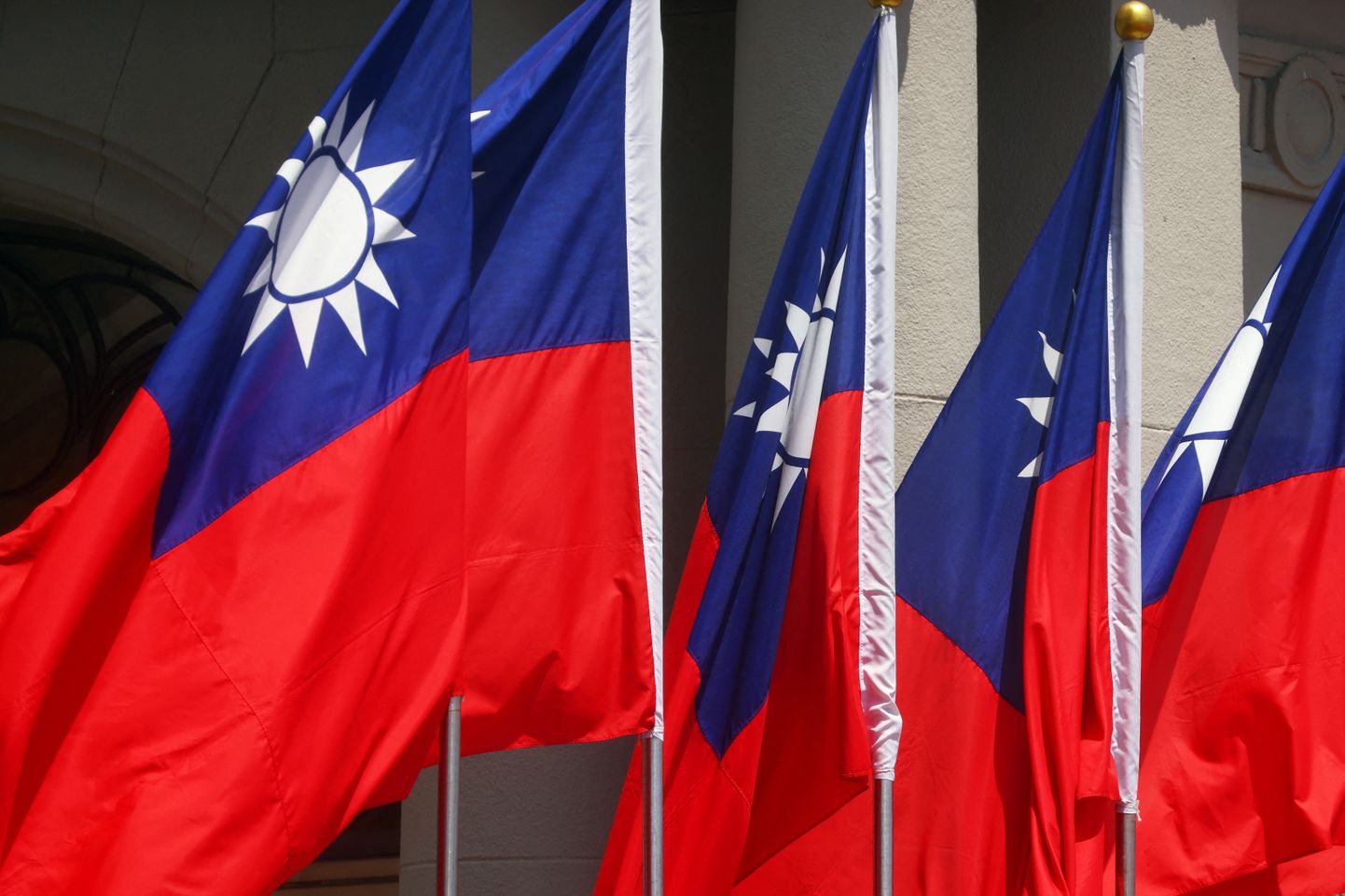 Taiwani lipud.