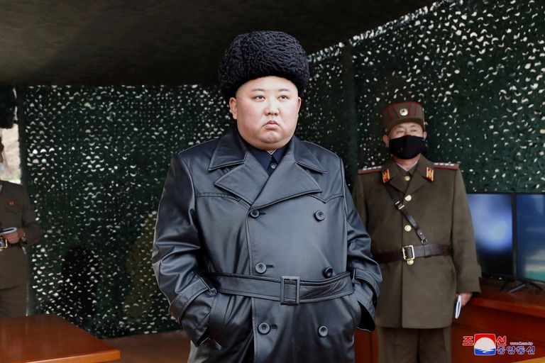 Põhja-Korea liider Kim Jong-un külastas 2. märtsil 2020 raketikatsetustega tegelevaid sõjaväeüksusi